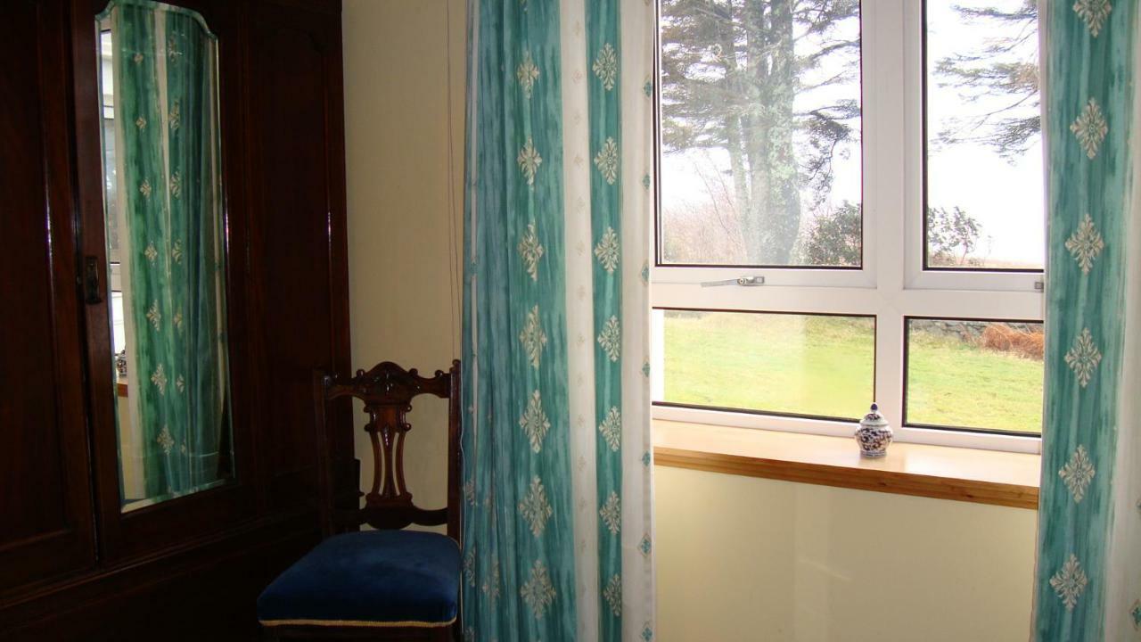 Fairy Hill Cottage Ellishadder Staffin Exterior photo